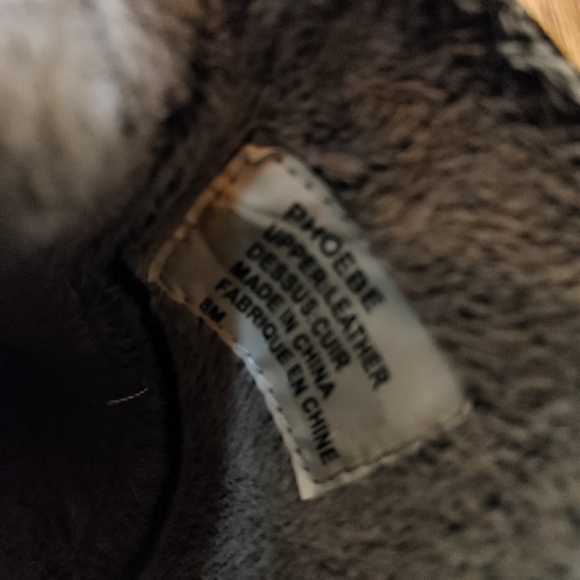 Smart looking Wedge shoes - Picture 6 of 6